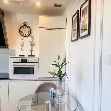 Appartement U In -under The Castel *