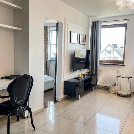 Appartement U In -under The Castel Szczecin