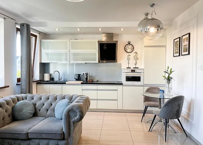 U In -under The Castel * Szczecin